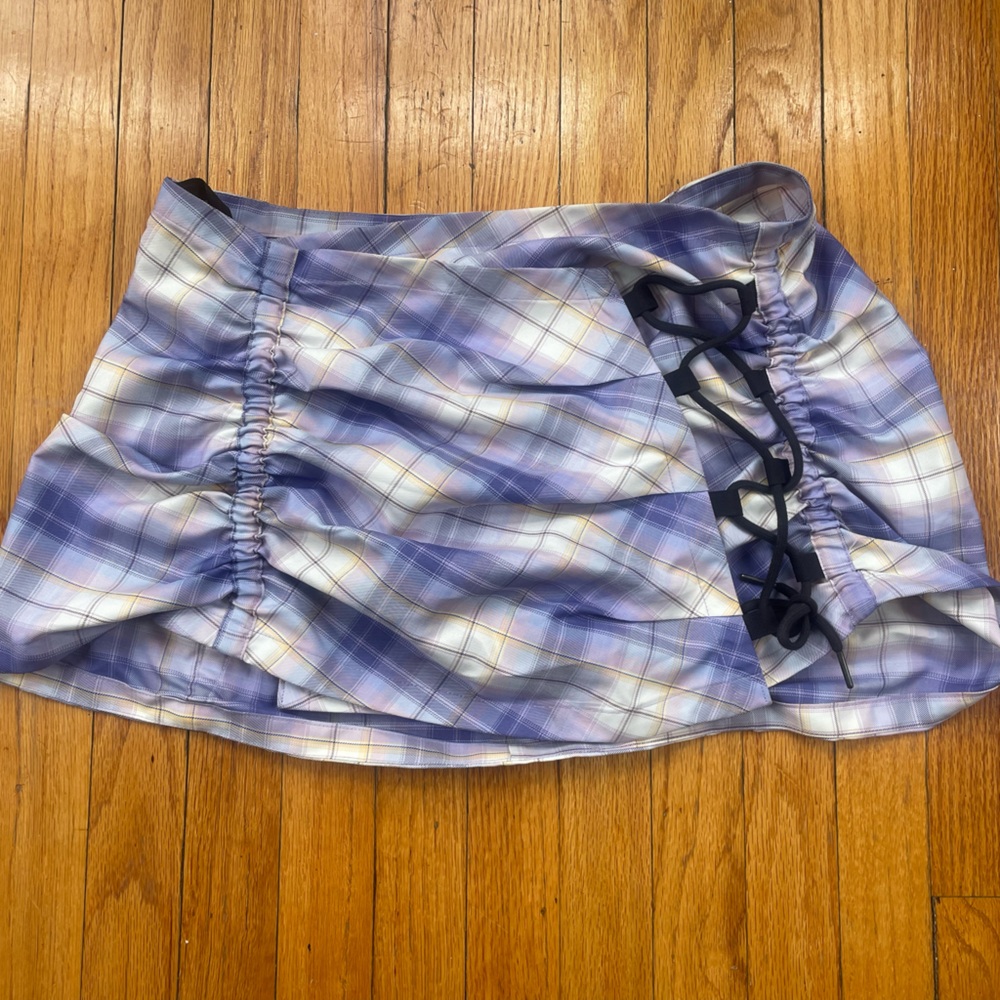 Karla Laidlaw mini wrap skirt in lavender color way (size L)